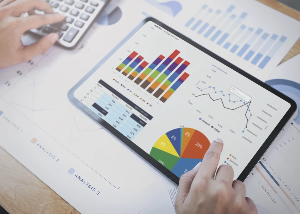 Financial Analysis for Beginners: Finance, Stress Testing, and Practical Decision-Making